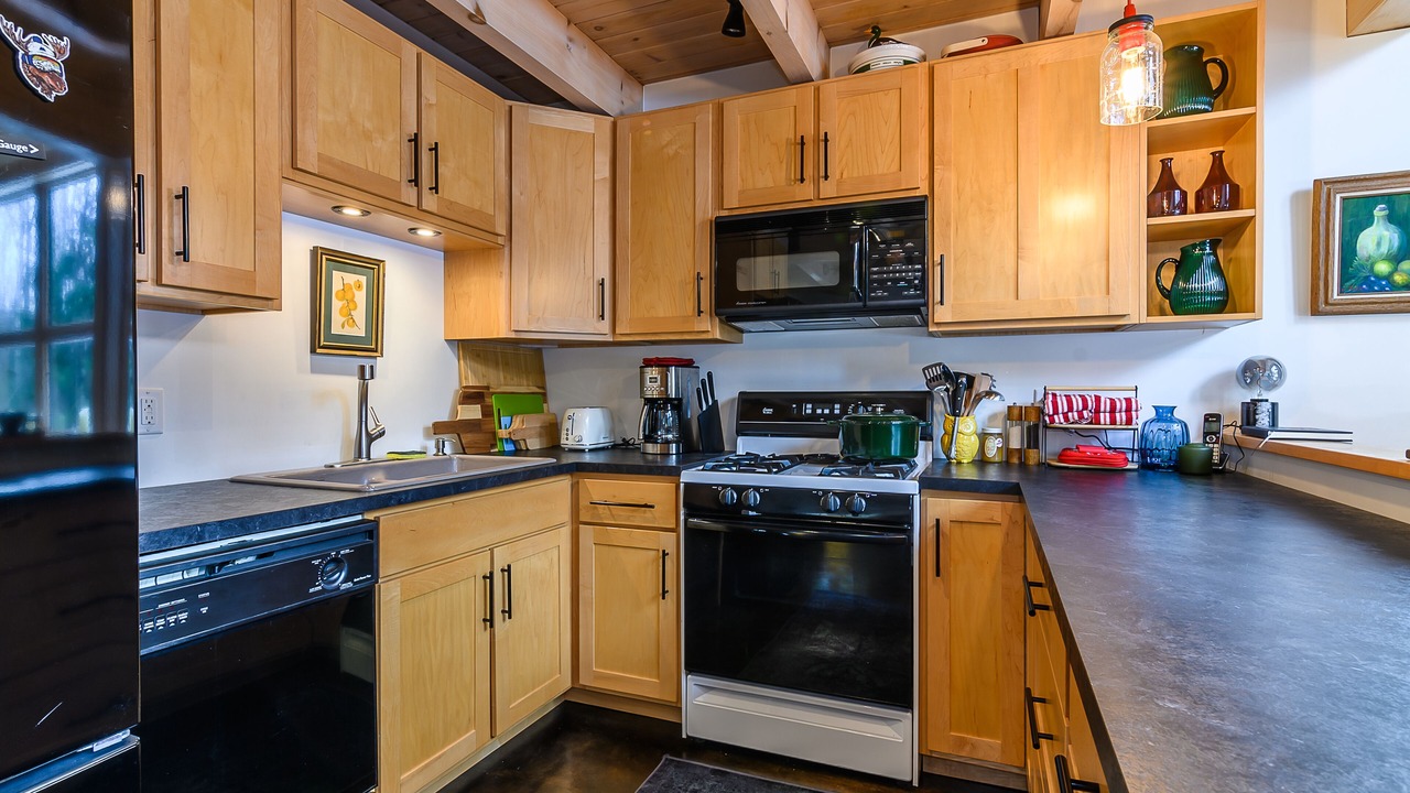 Photo of Kitchen in Carrabassett Valley