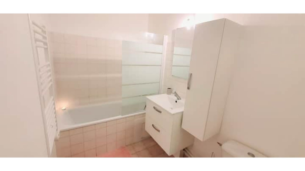 Photo of Bathroom in Bourges