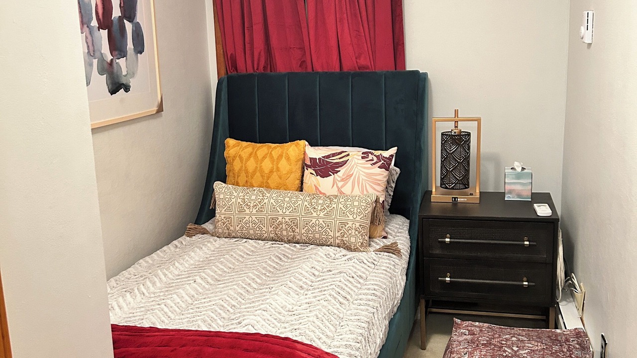 Photo of Bedroom in South Side Flats