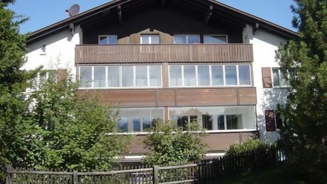 Photo of Others in Samedan