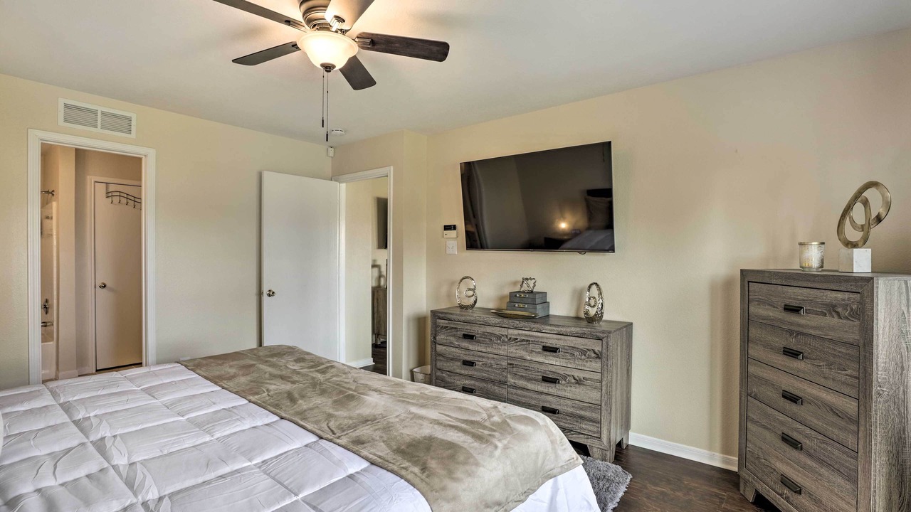 Photo of Bedroom in Clodine
