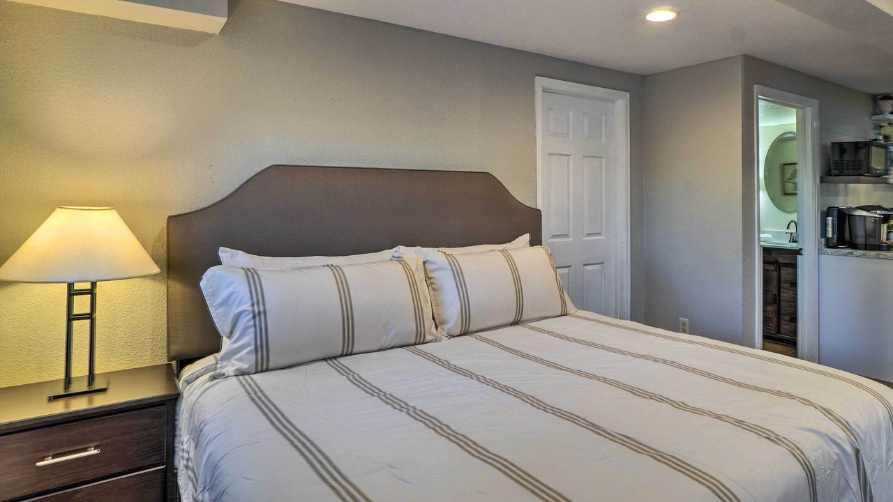 Photo of Bedroom in The Pinery