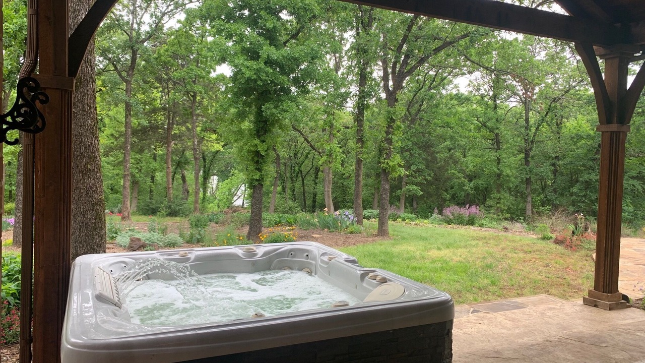 Photo of Outdoor in Oak Point