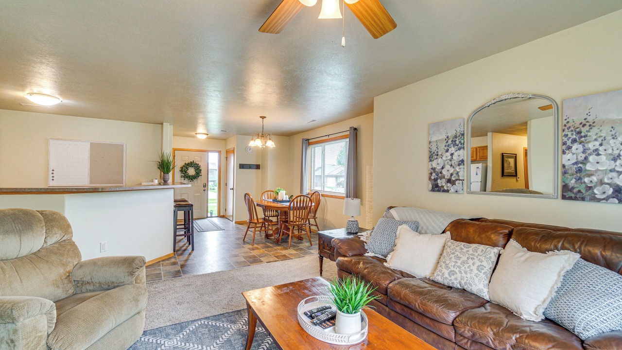 Photo of Livingroom in Buffalo Ridge