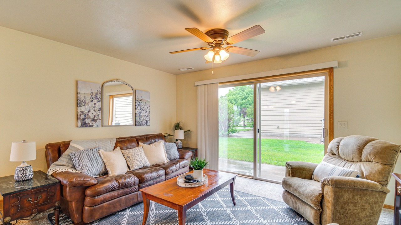 Photo of Livingroom in Buffalo Ridge
