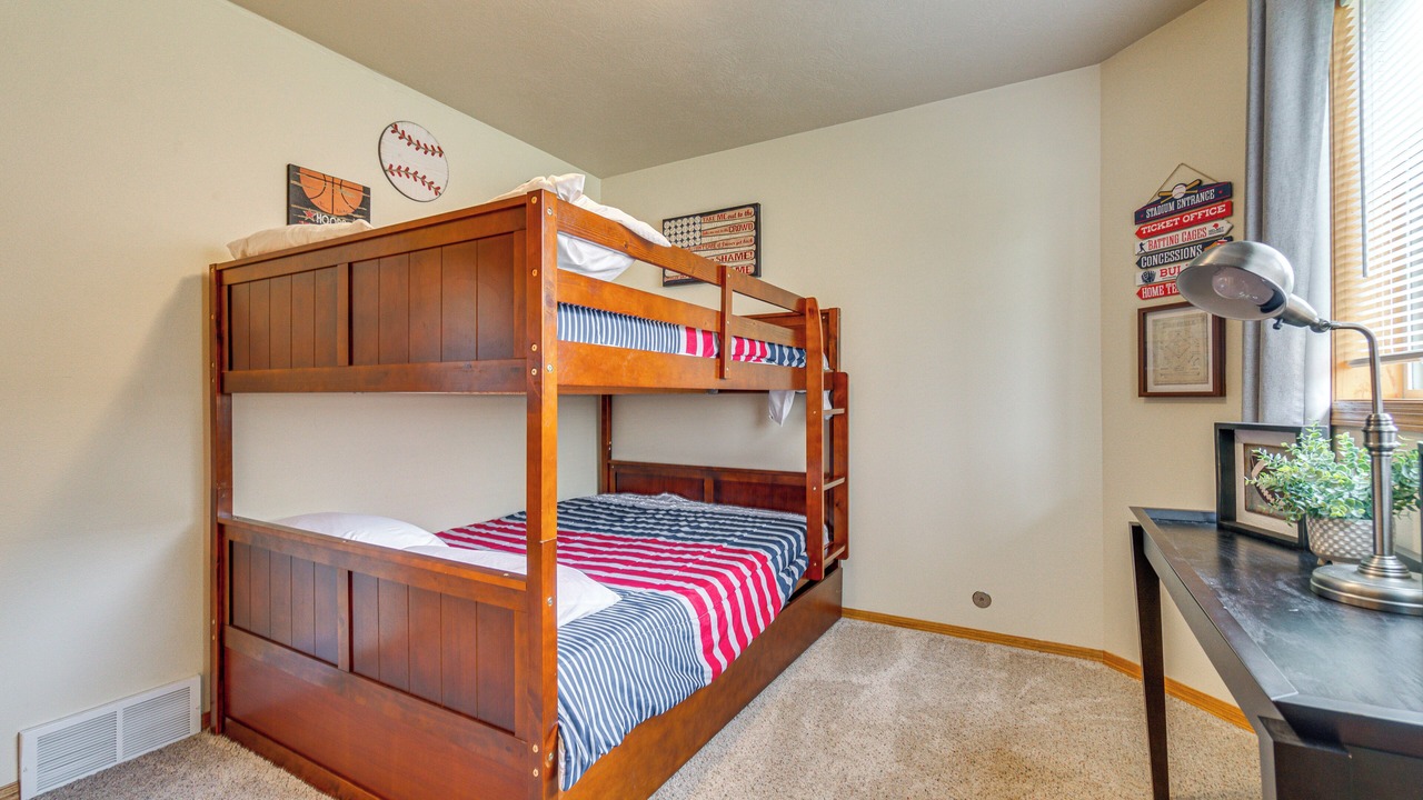Photo of Bedroom in Buffalo Ridge
