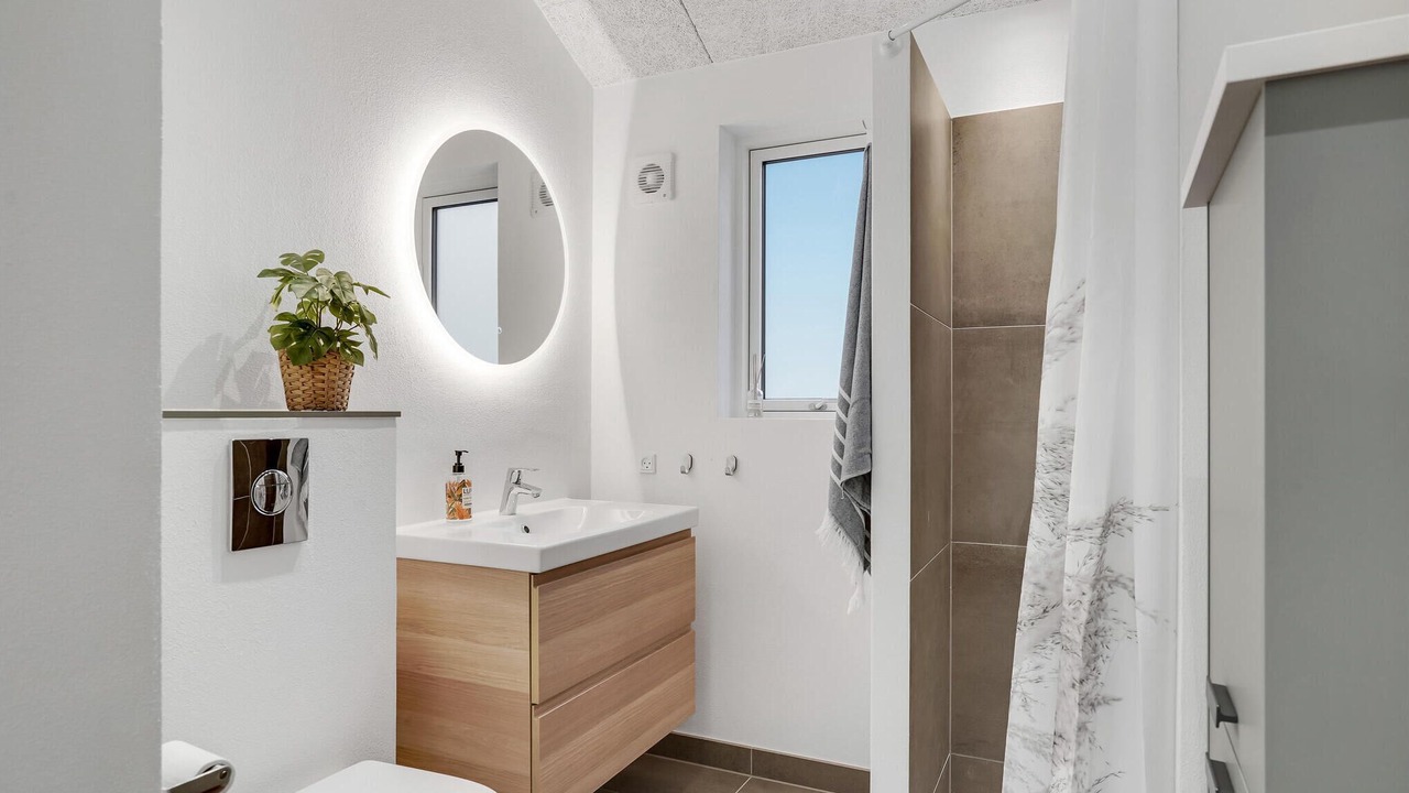 Photo of Bathroom in Jerup