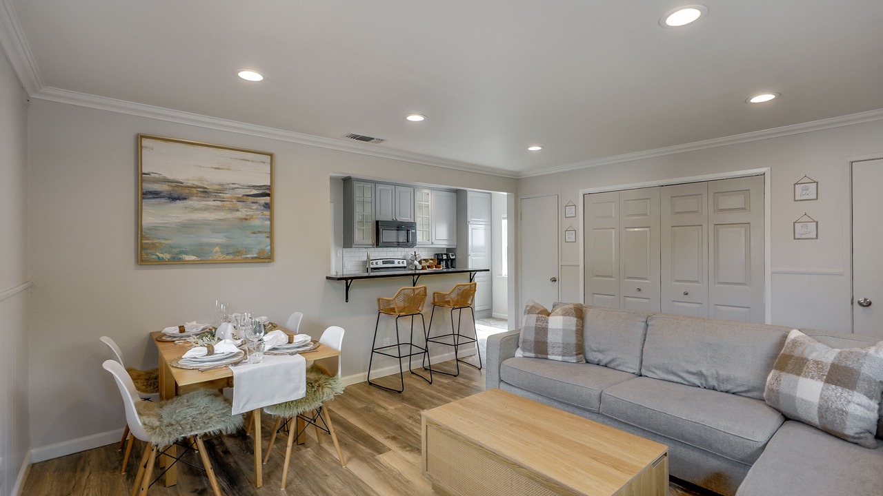 Photo of Livingroom in Southeastern Sacramento