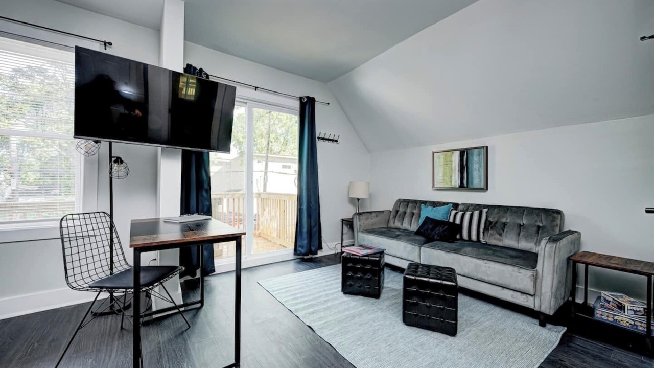 Photo of Bedroom in Fountain Square