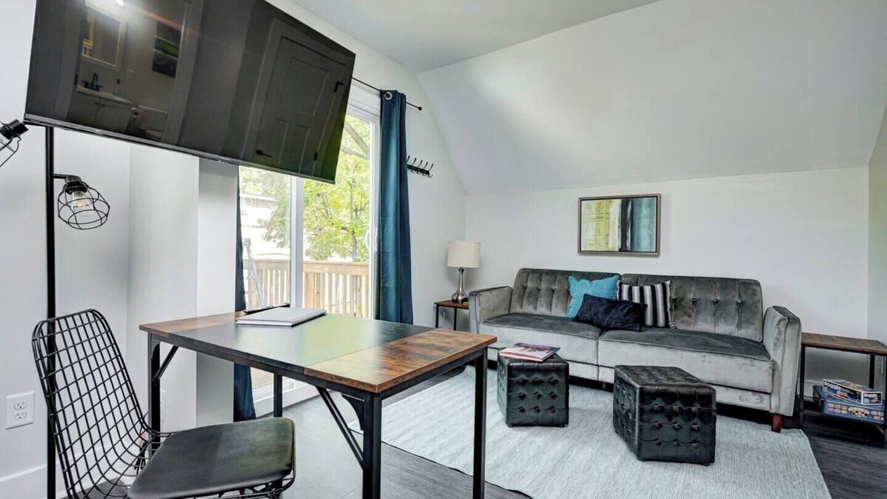 Photo of Bedroom in Fountain Square