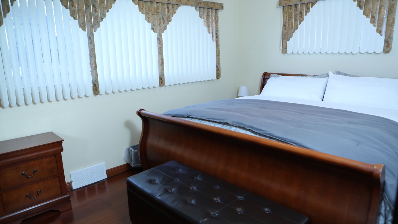 Photo of Bedroom in Ferndale