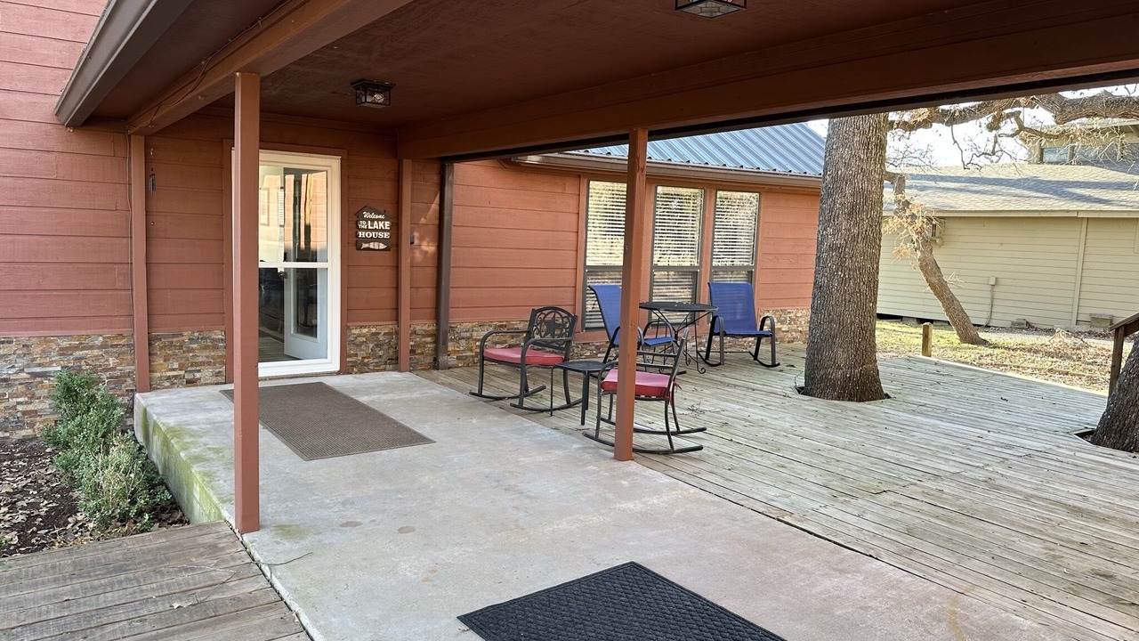 Photo of Outdoor in Marquez