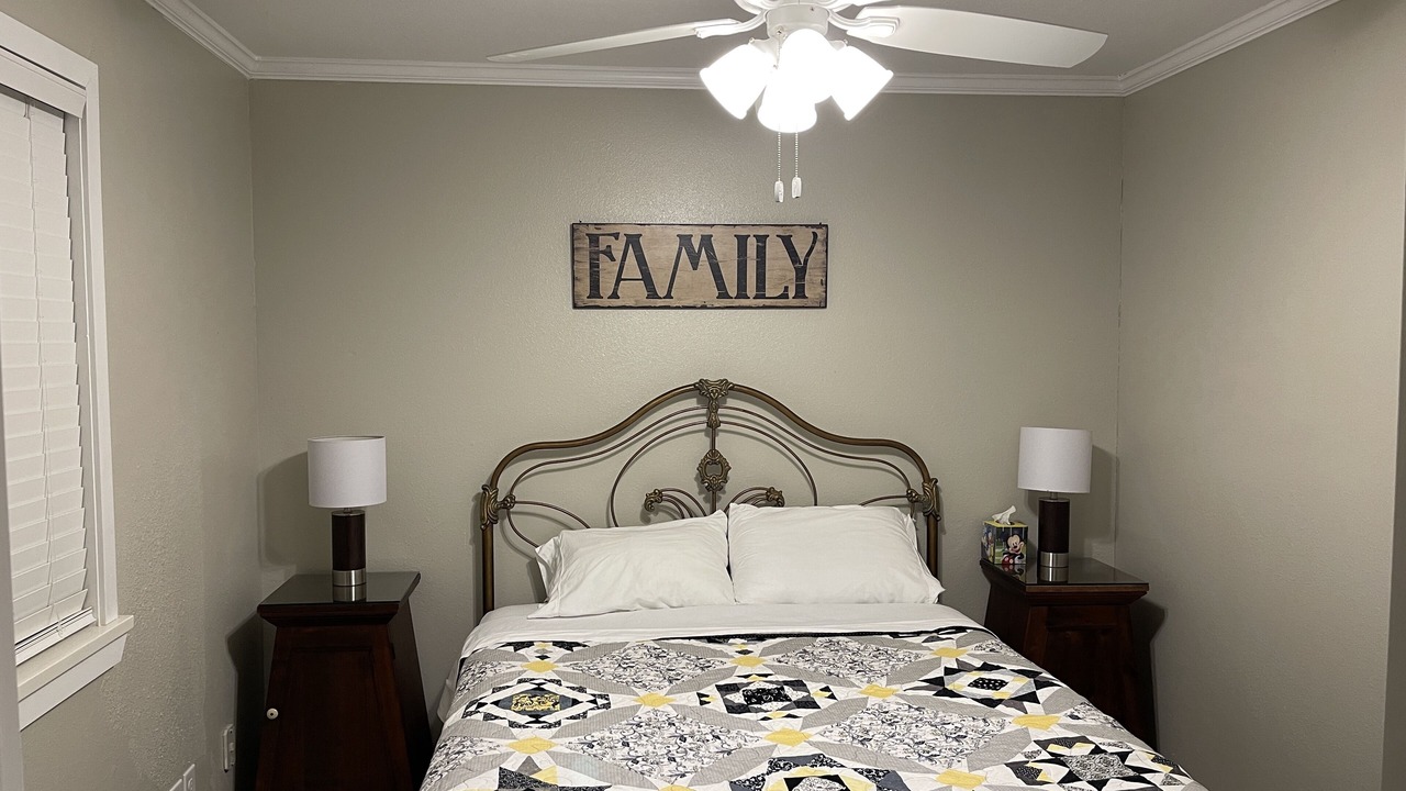 Photo of Bedroom in Marquez
