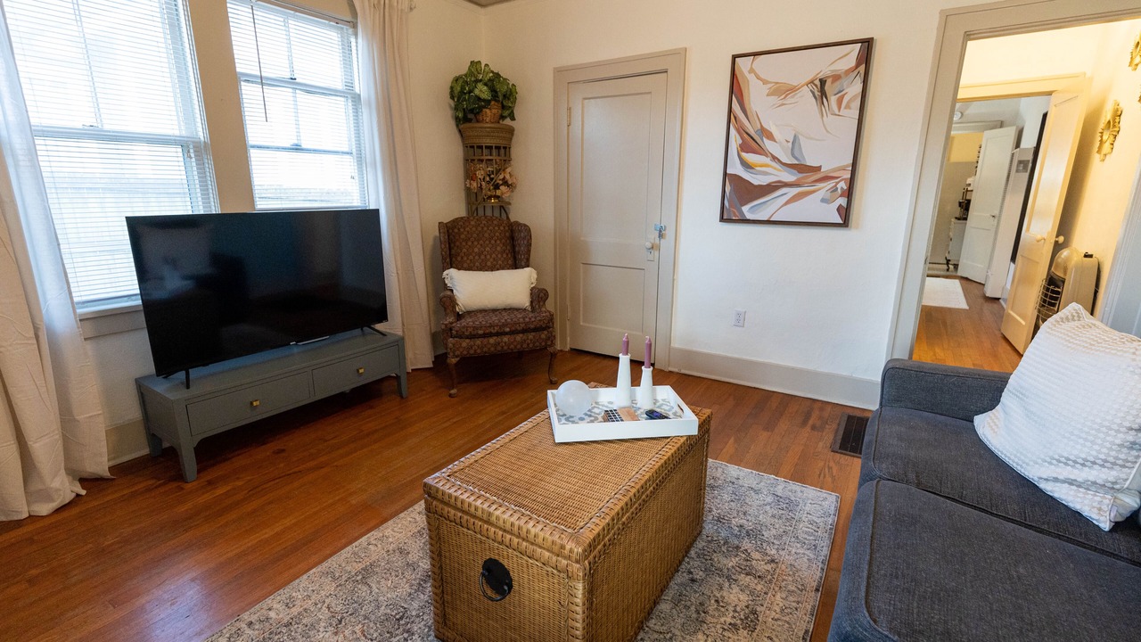 Photo of Bedroom in Midtown