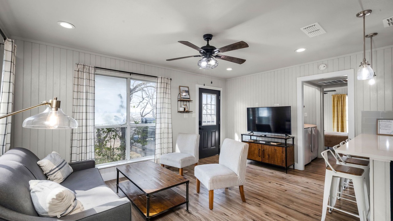 Photo of Livingroom in Kyle