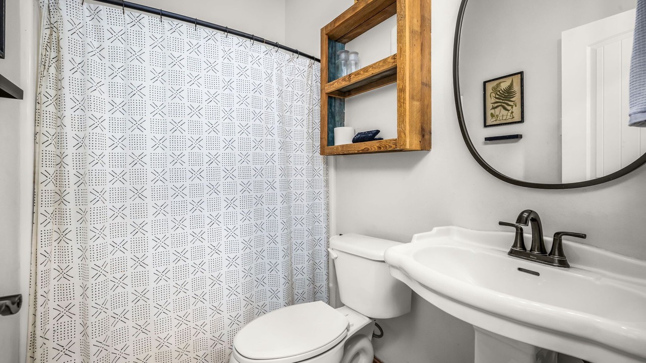 Photo of Bathroom in Kyle