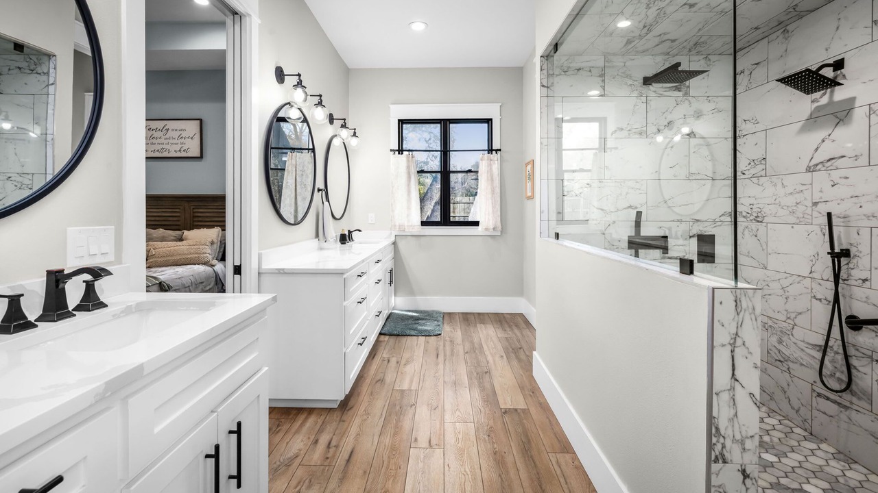 Photo of Bathroom in Kyle