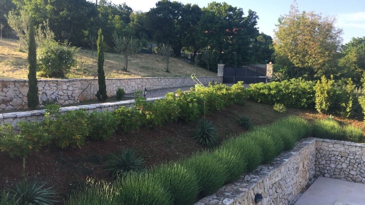 Photo of Outdoor in Ripenda Kosi
