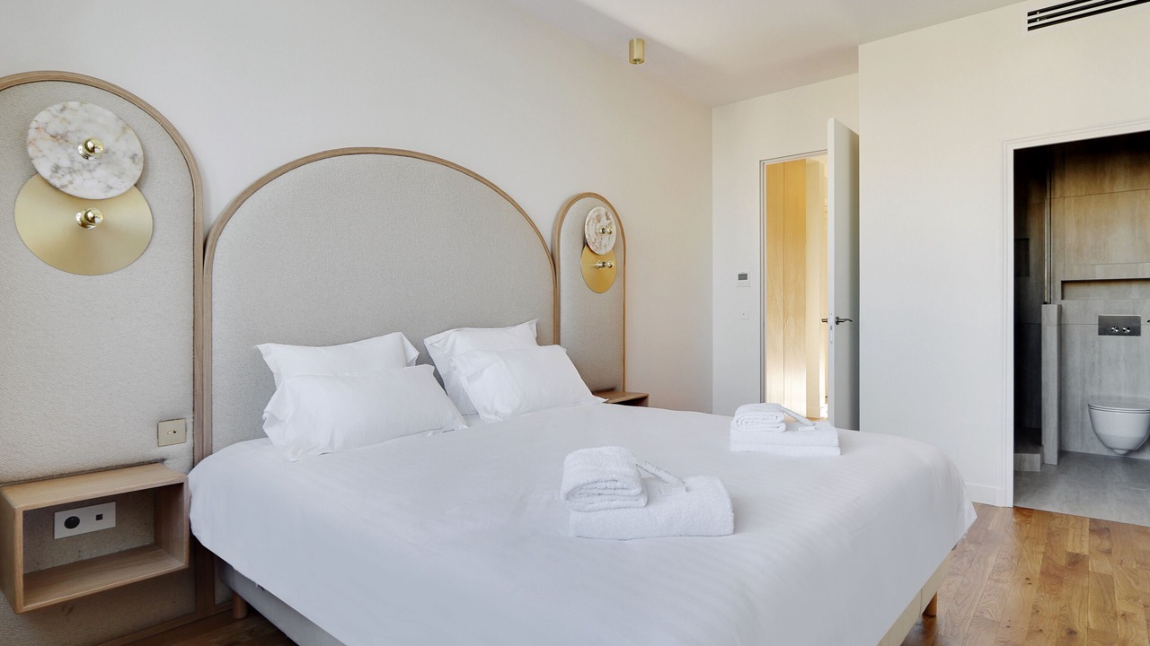 Photo of Bedroom in Vivienne