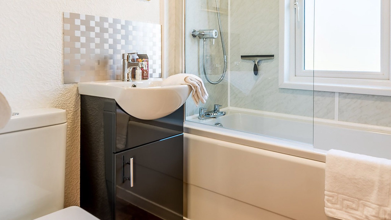 Photo of Bathroom in Otterham