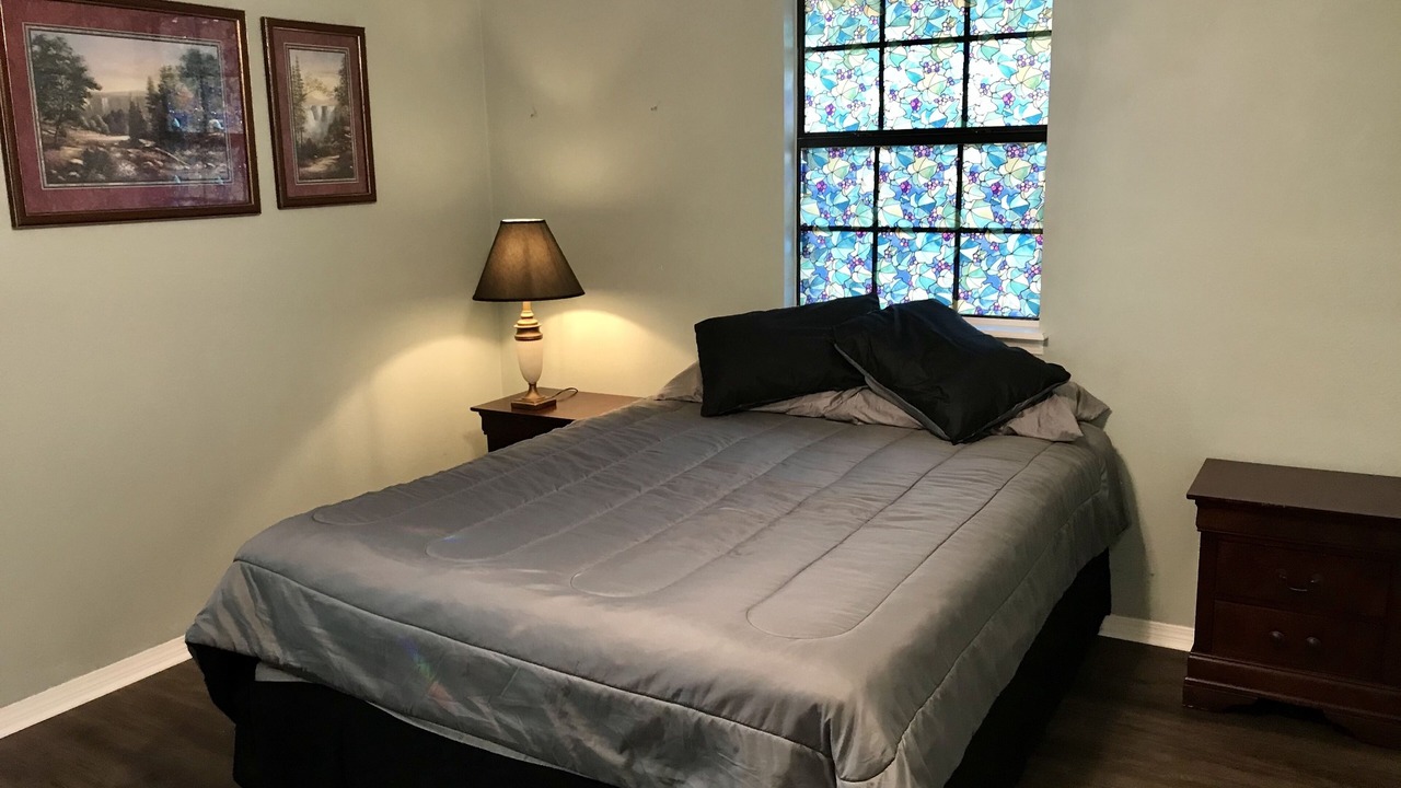Photo of Bedroom in Crowder