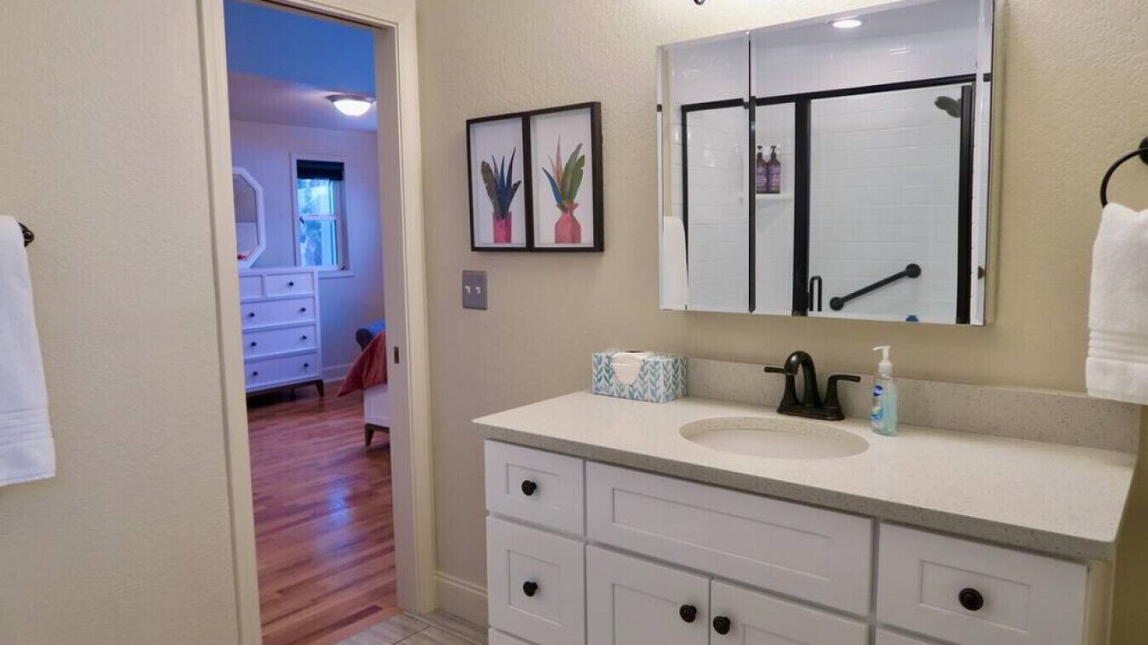 Photo of Bathroom in Tri-Cities