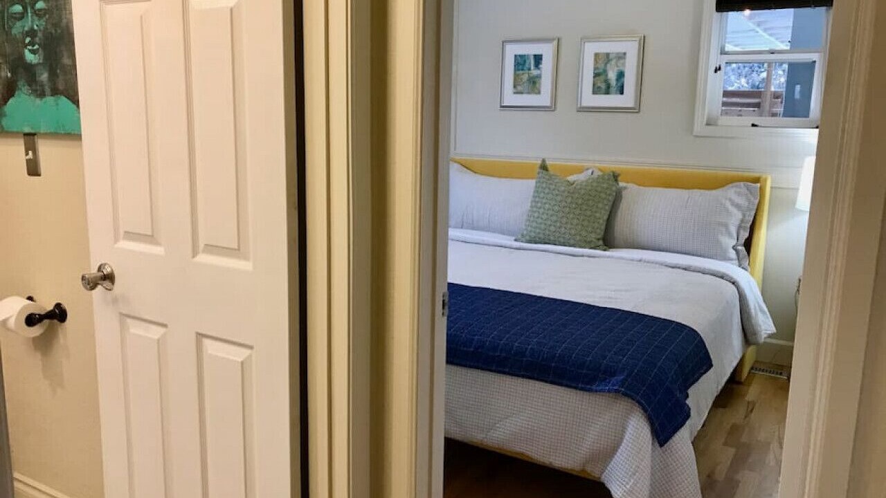 Photo of Bedroom in Tri-Cities