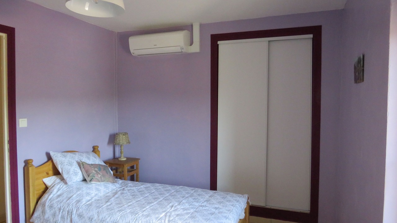 Photo of Bedroom in Villeseque-des-Corbieres