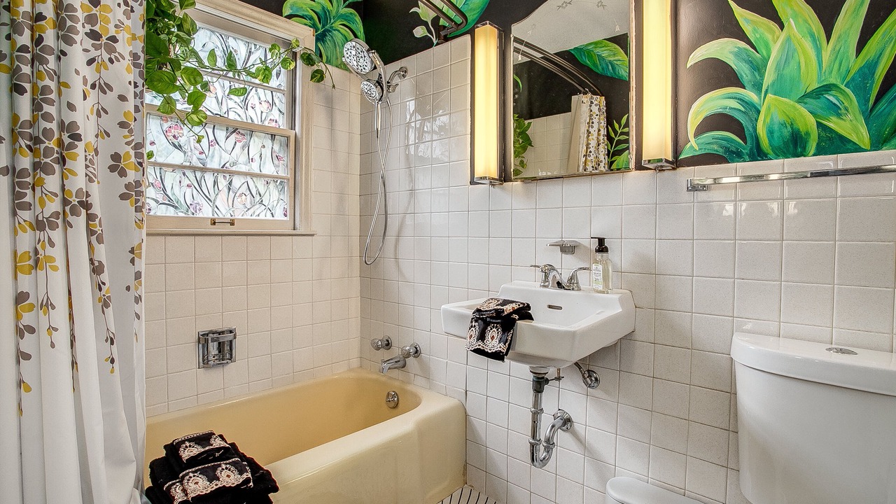 Photo of Bathroom in Independence