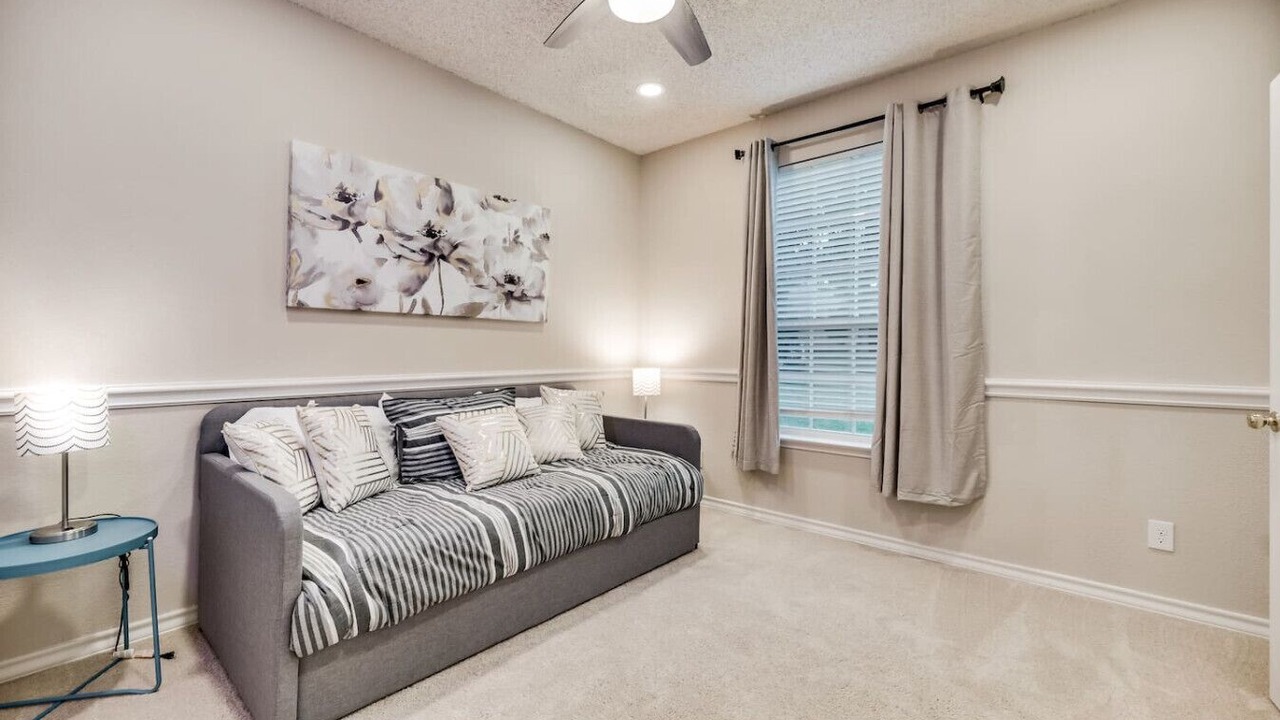 Photo of Livingroom in Plano