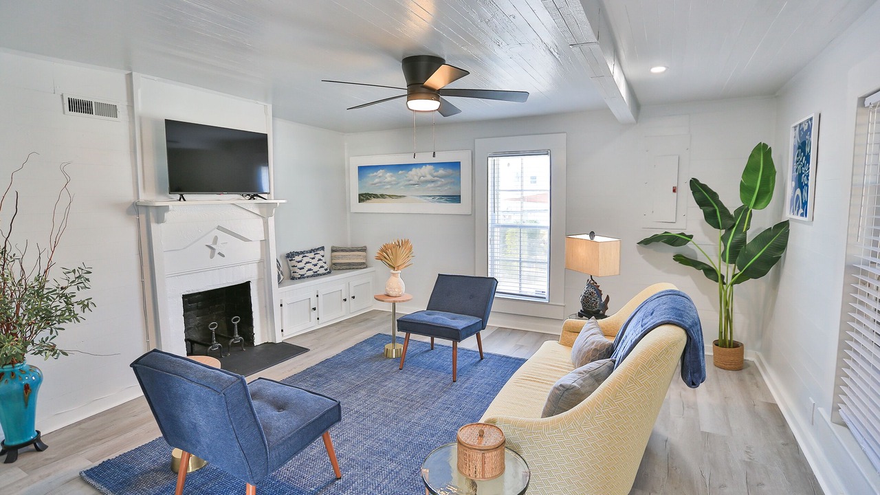 Photo of Livingroom in Swansboro
