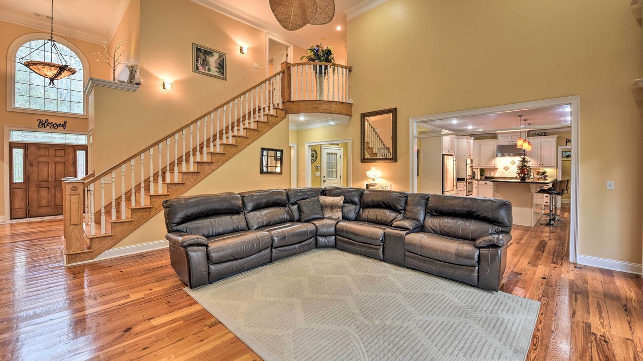 Photo of Livingroom in Statesboro