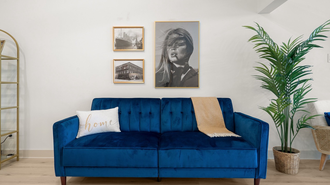 Photo of Livingroom in Inglewood