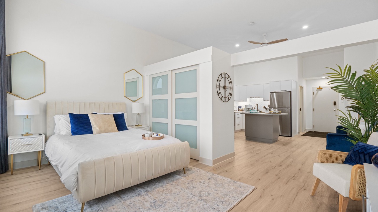 Photo of Bedroom in Inglewood