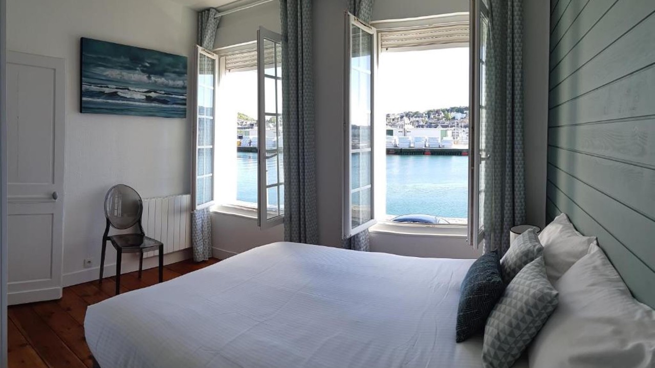 Photo of Bedroom in Fecamp