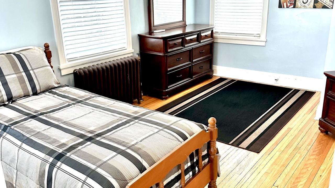 Photo of Bedroom in Midtown