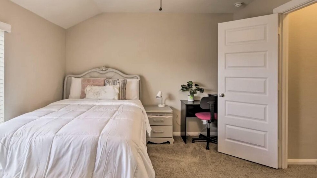 Photo of Bedroom in Katy