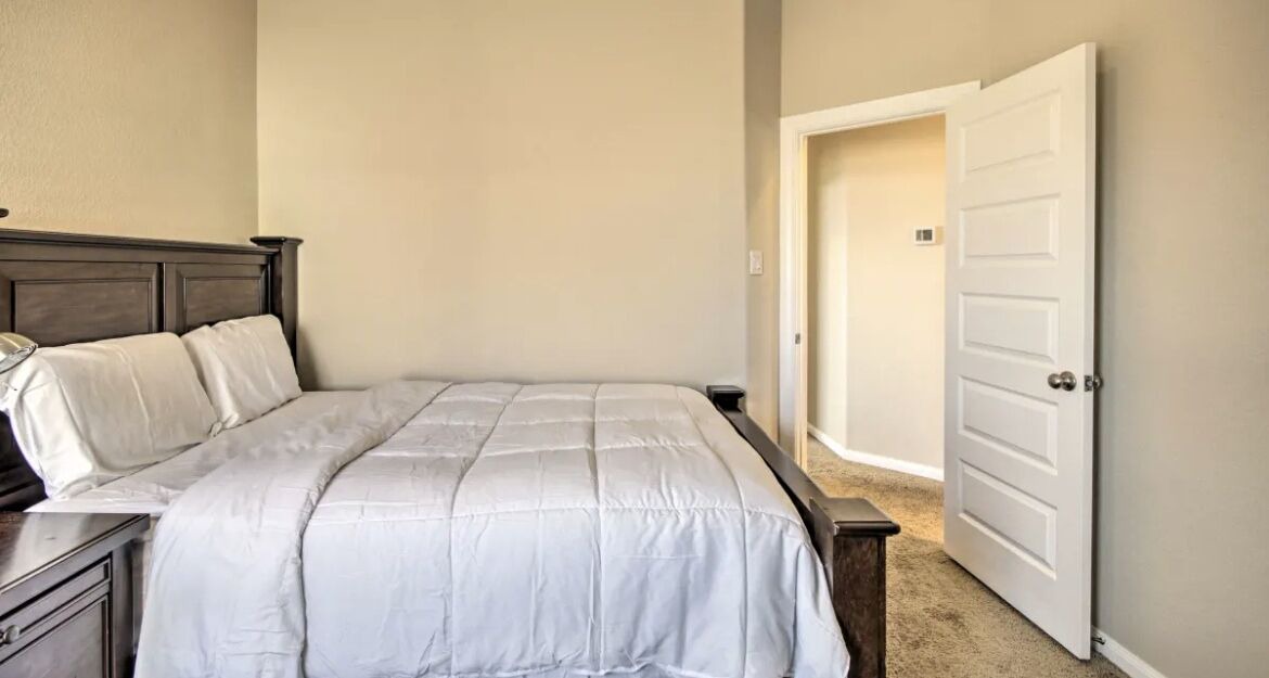 Photo of Bedroom in Katy