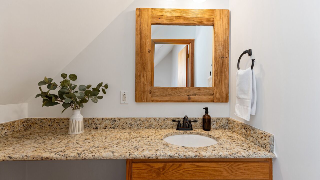 Photo of Bathroom in Wintergreen