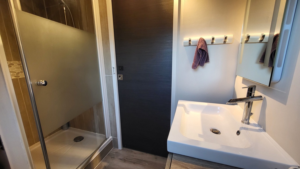 Photo of Bathroom in Saint-Coulomb