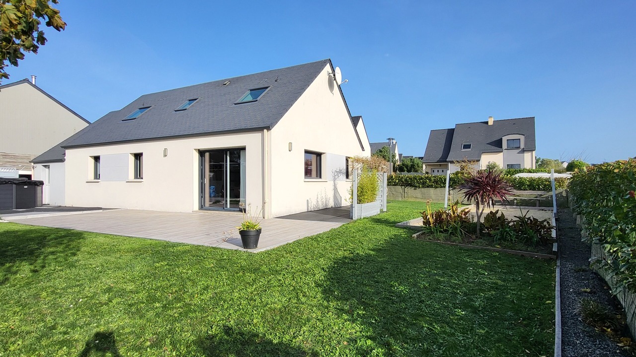 Photo of Outdoor in Saint-Coulomb