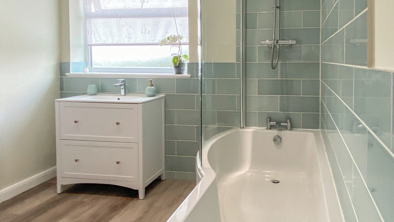 Photo of Bathroom in Willoughby