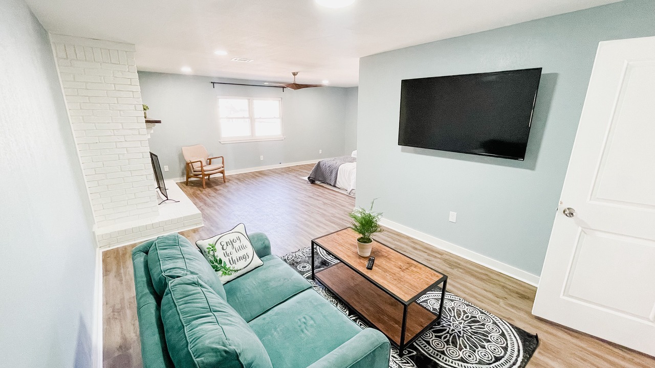 Photo of Livingroom in Jacksonville