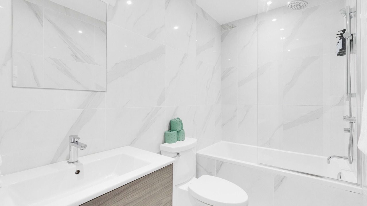 Photo of Bathroom in Chinatown