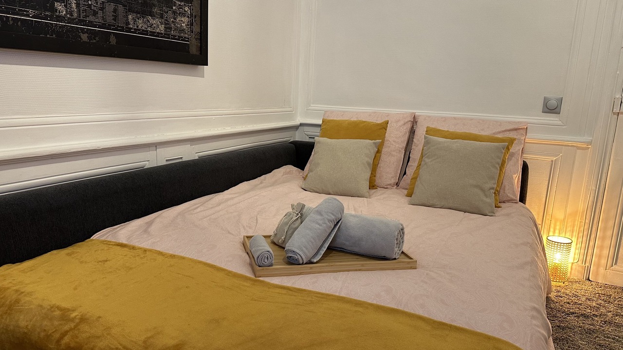 Photo of Bedroom in Centre