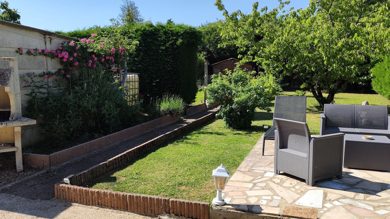 Photo of Patio Balcony in Oysonville