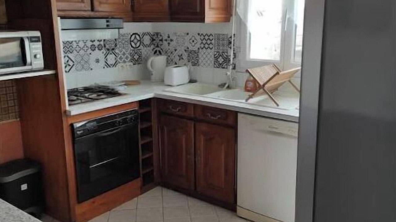 Photo of Kitchen in Oysonville