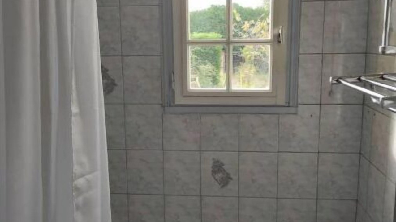 Photo of Bathroom in Oysonville