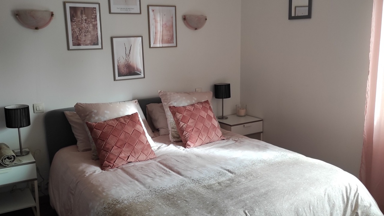 Photo of Bedroom in Oysonville