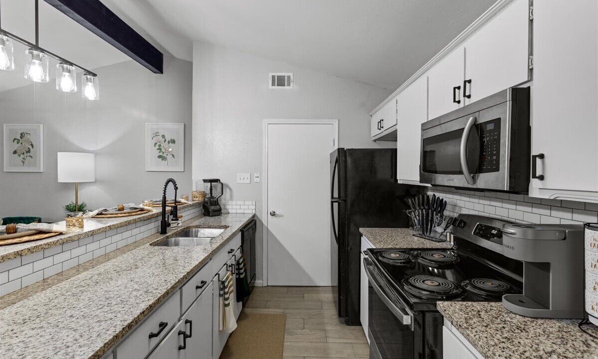 Photo of Kitchen in West Arlington